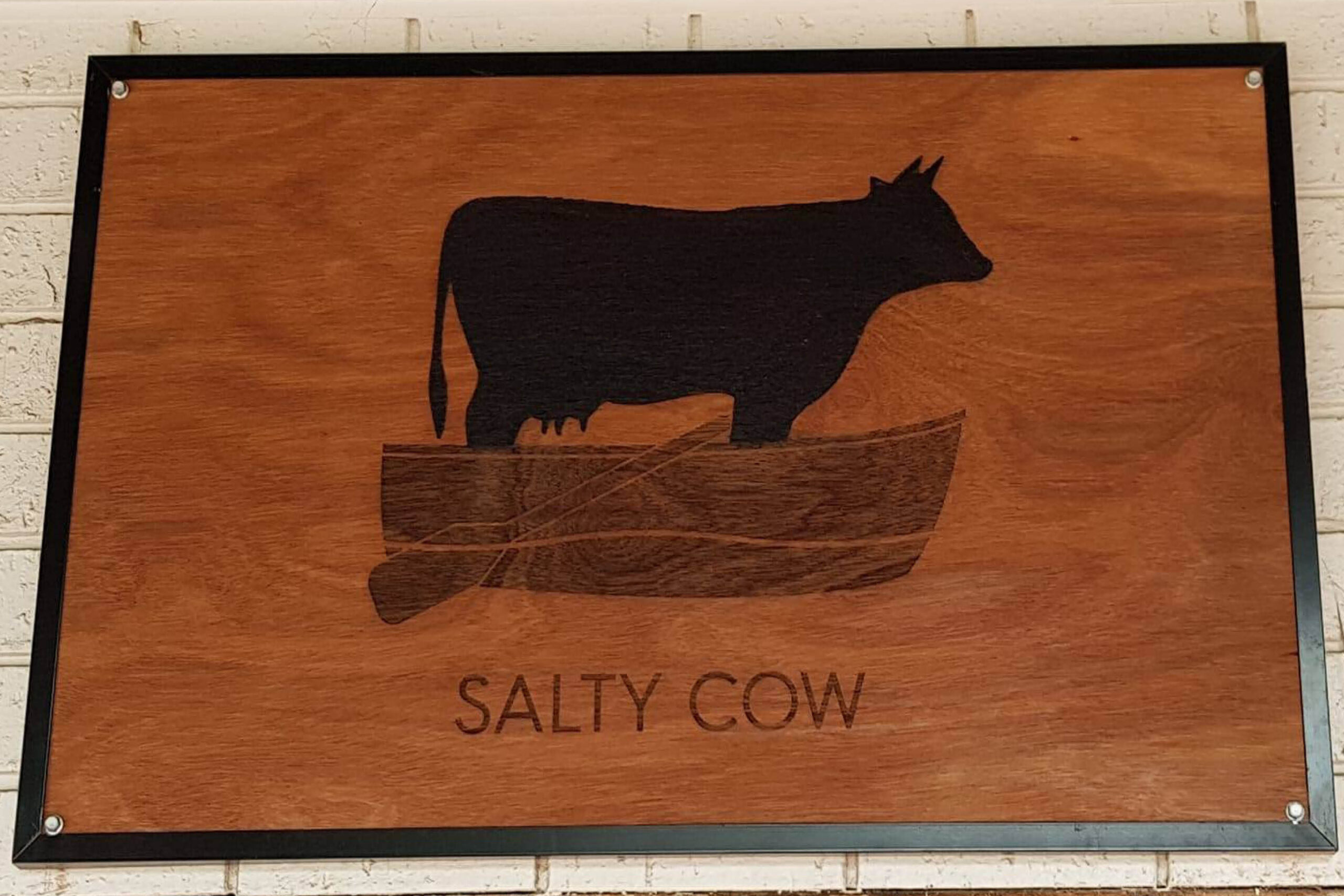 AgentPoint_Image_Tile_3-2_Salty-Cow-Stock7.jpg