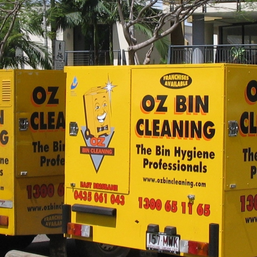 OZ-Bin-Cleaning-3-1.png