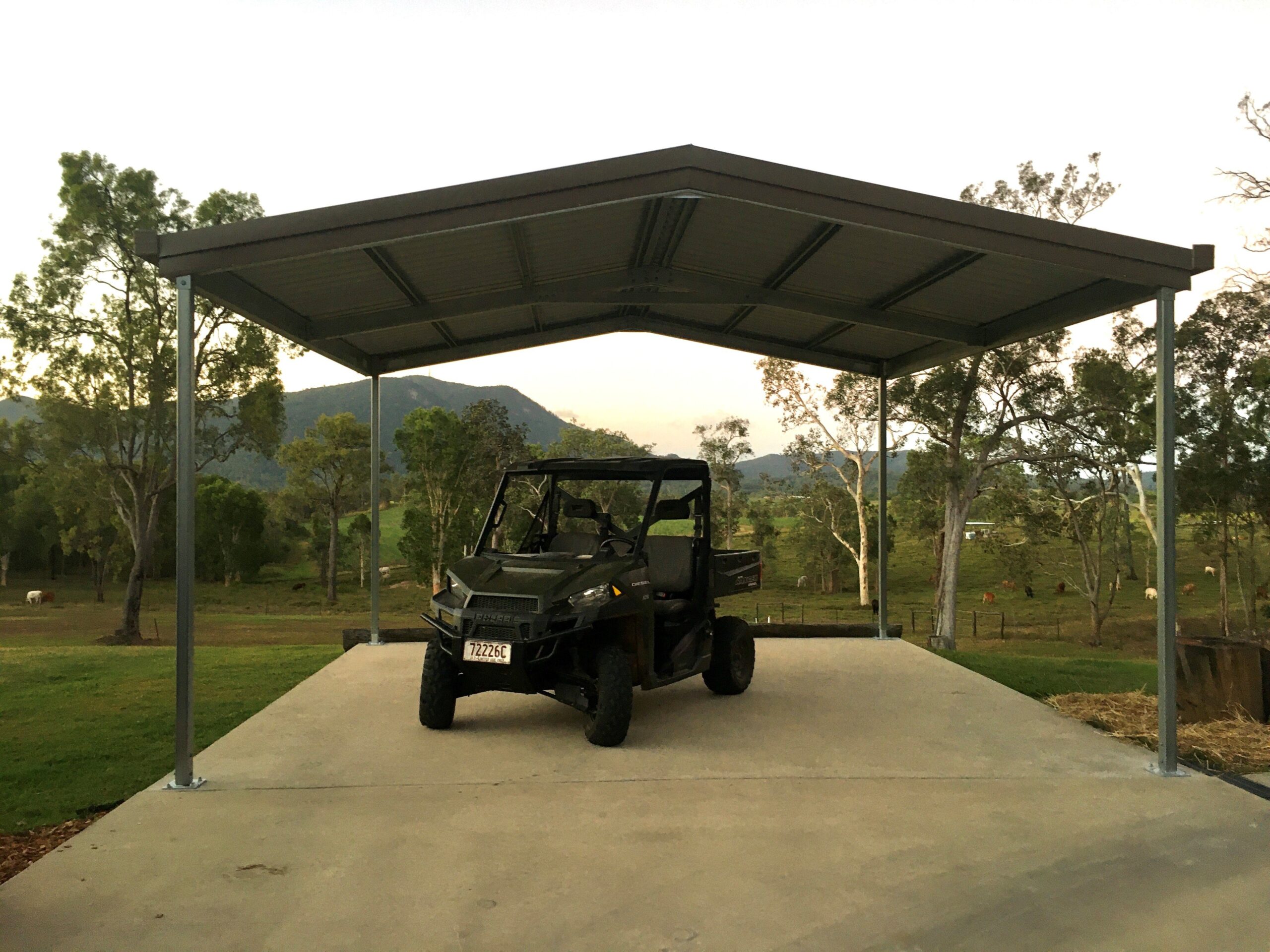Carport.1.jpg