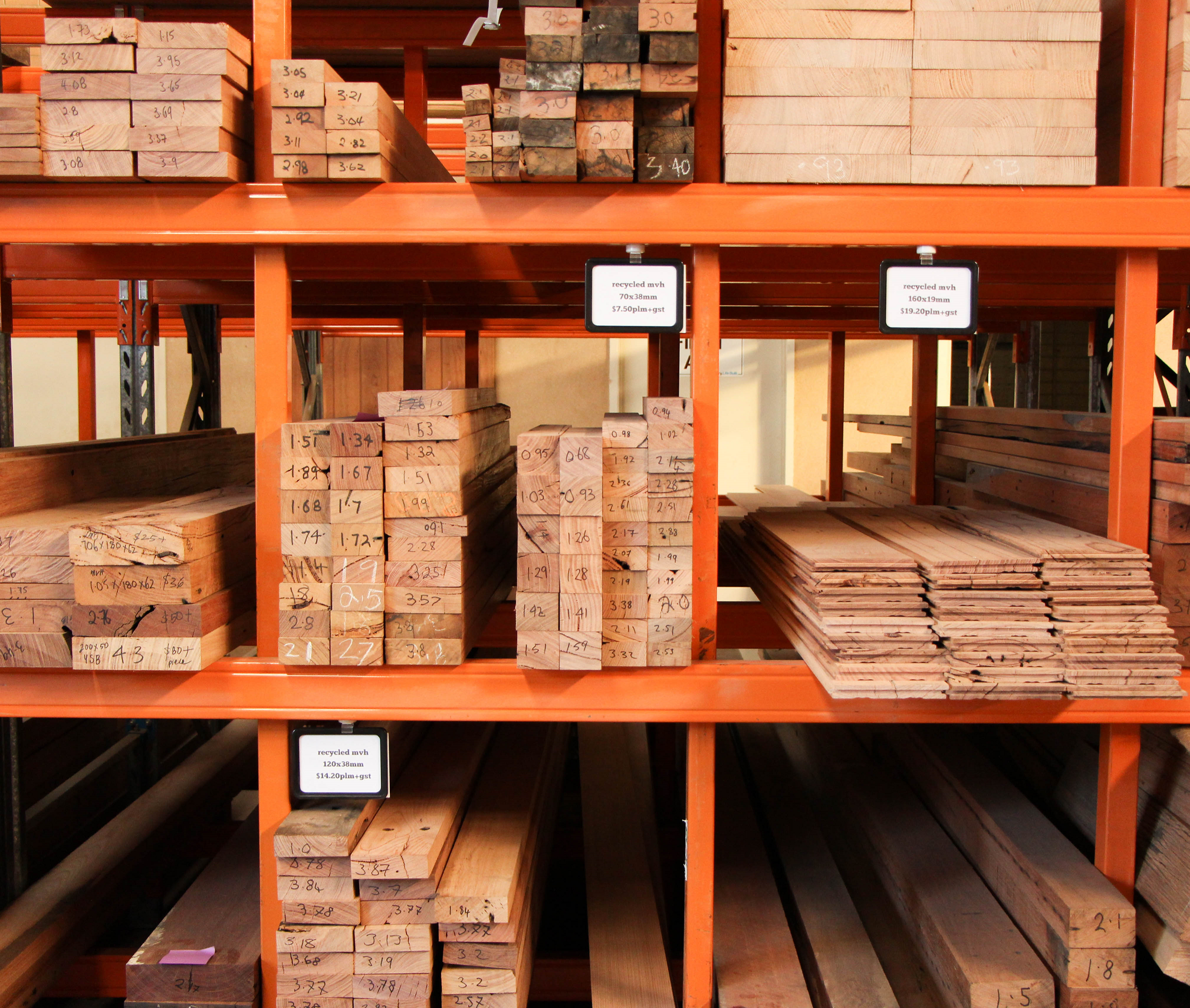 dressed-racks-recycled-timber-melbourne-dressed-all-round-dar-1.png