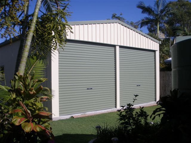 garage_photo_v1.jpg