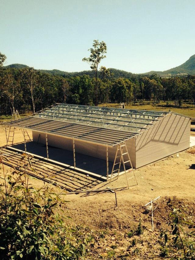 shed_construction_1_v1.jpg