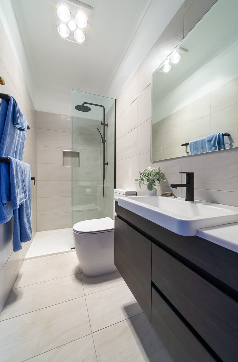 Carltonensuite.jpg