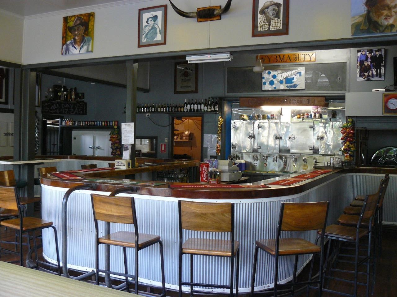 Main-Bar