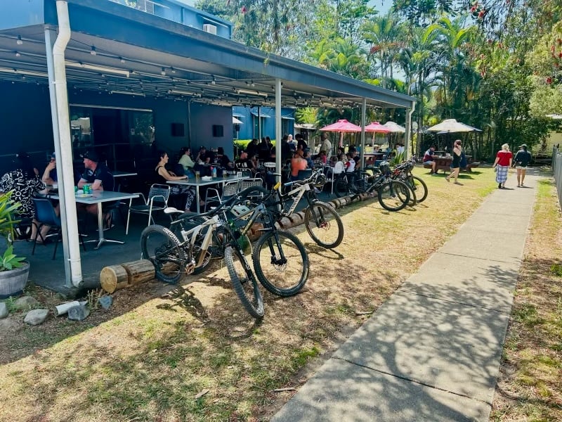 Outdoor-Area-busy-with-mountain-bikes