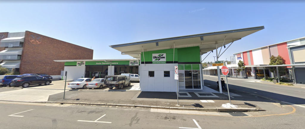 QLD-Ipswich-outside-store-photo